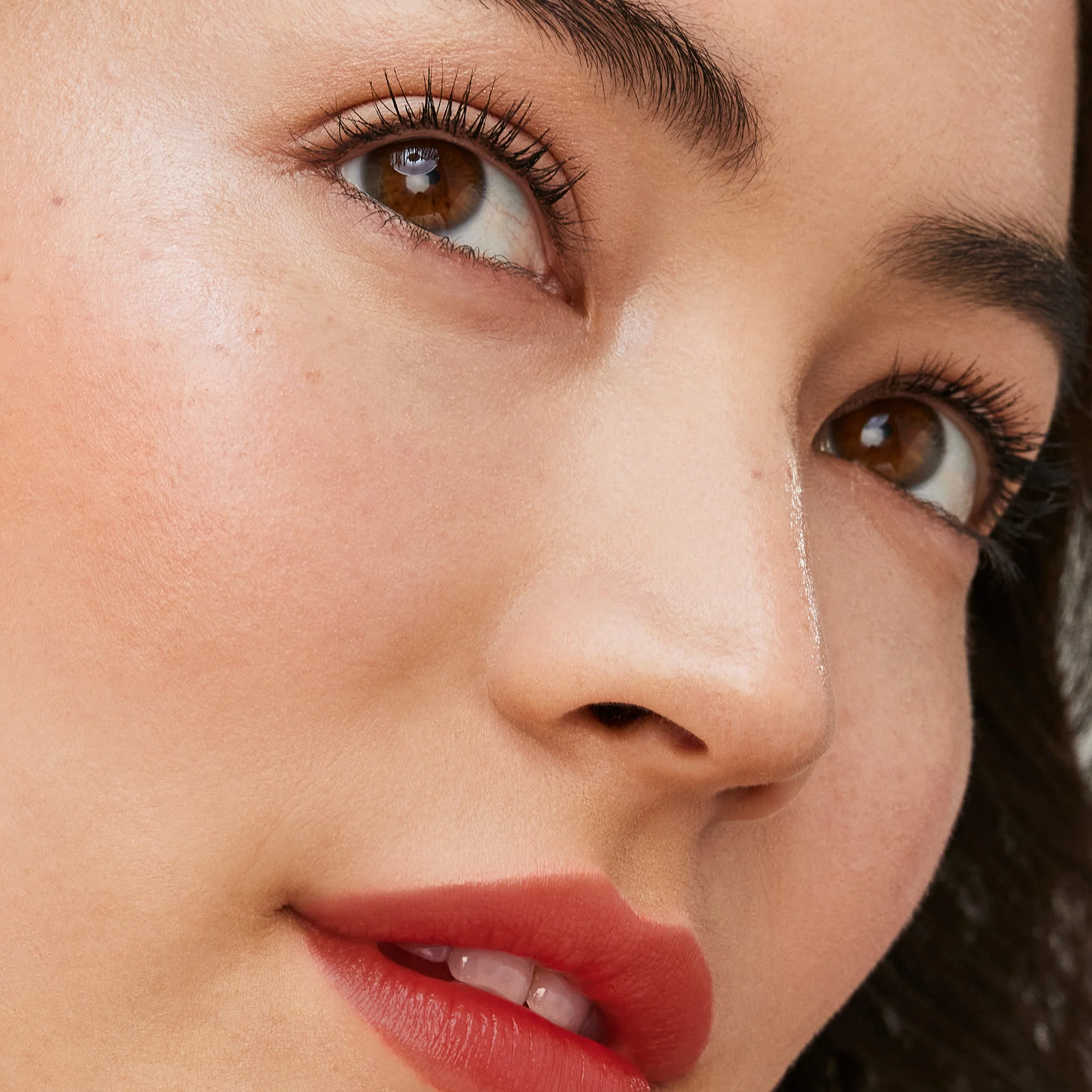 Longest Lash Thickening and Lengthening Mascara - Image 3